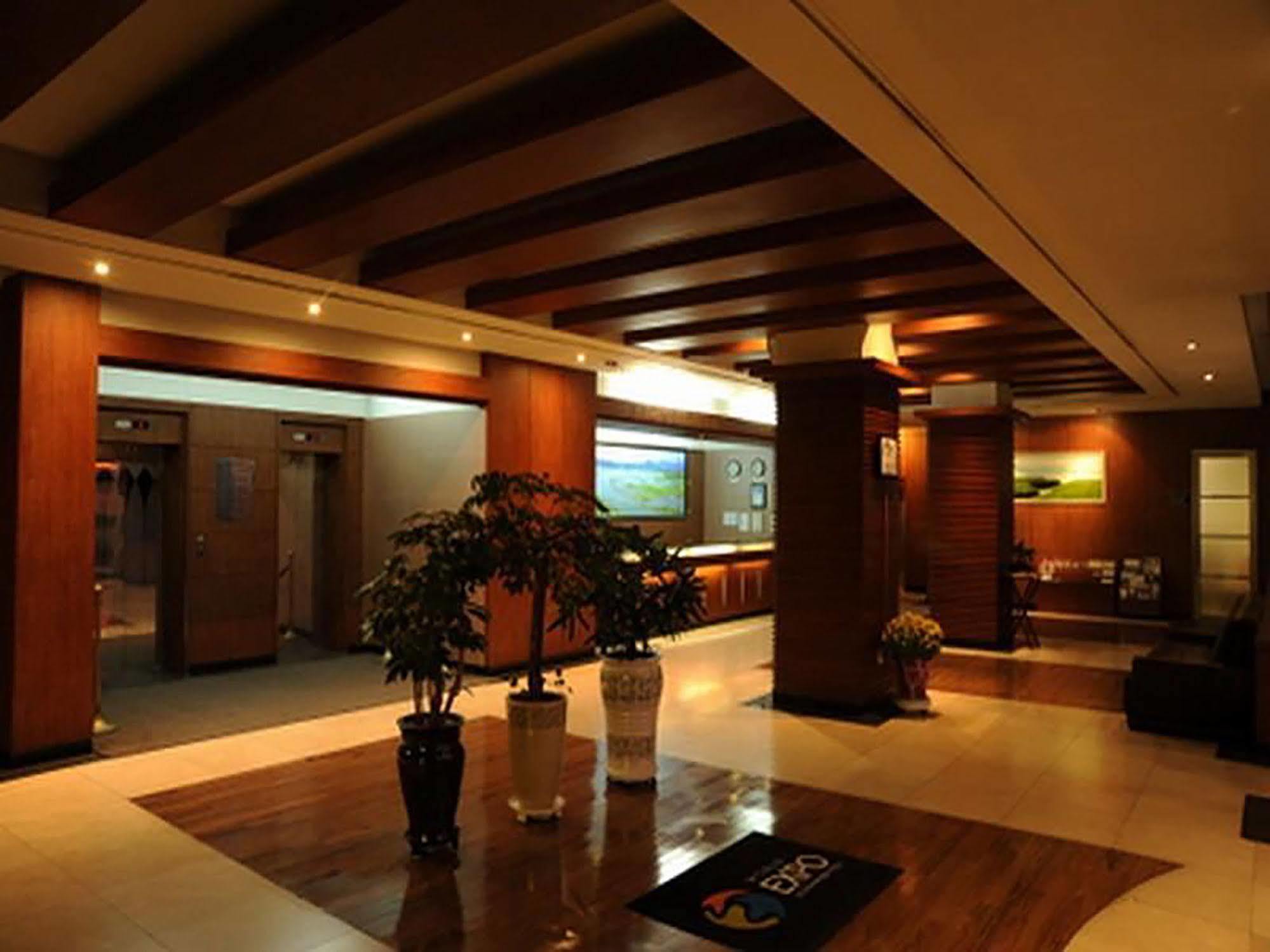 Suncheon Royal Tourist Hotel Exterior foto